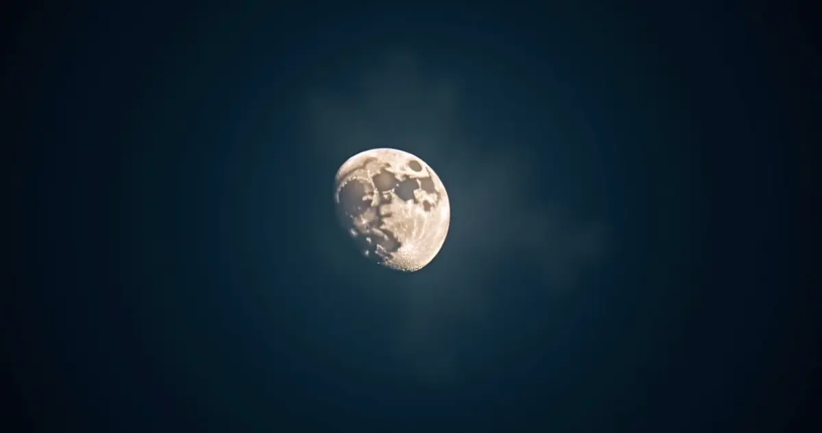 Lua Hoje: O Que a Minguante de 2026 Revela?